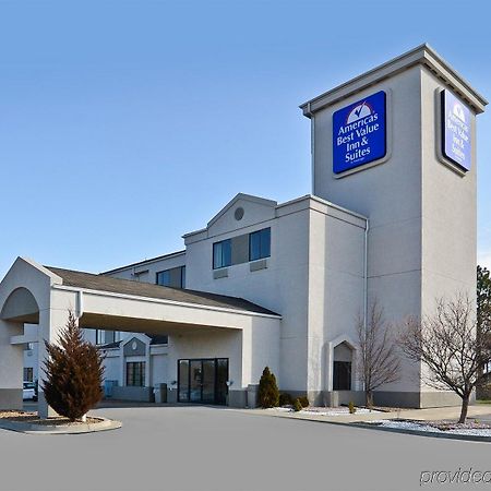 Americas Best Value Inn And Suites Lee'S Summit-Kansas City Exteriör bild