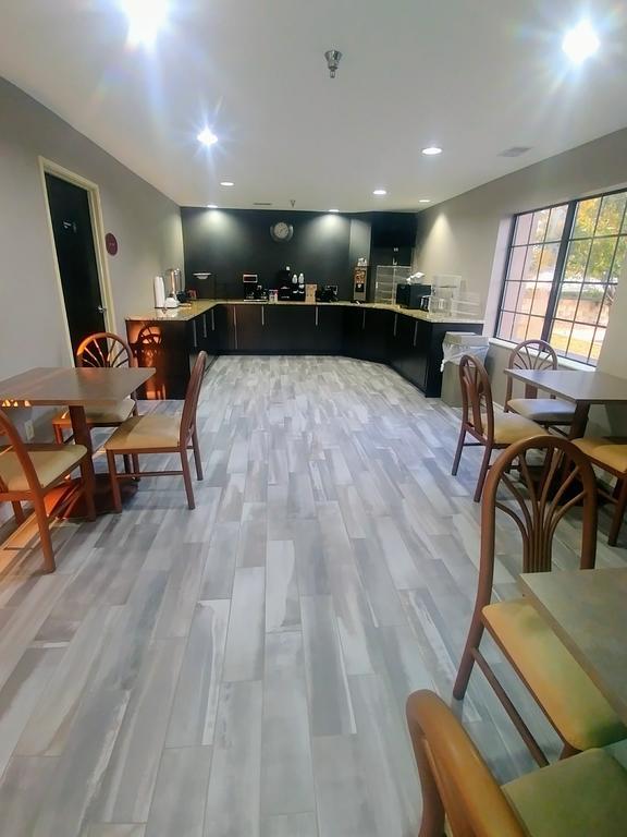 Americas Best Value Inn And Suites Lee'S Summit-Kansas City Exteriör bild