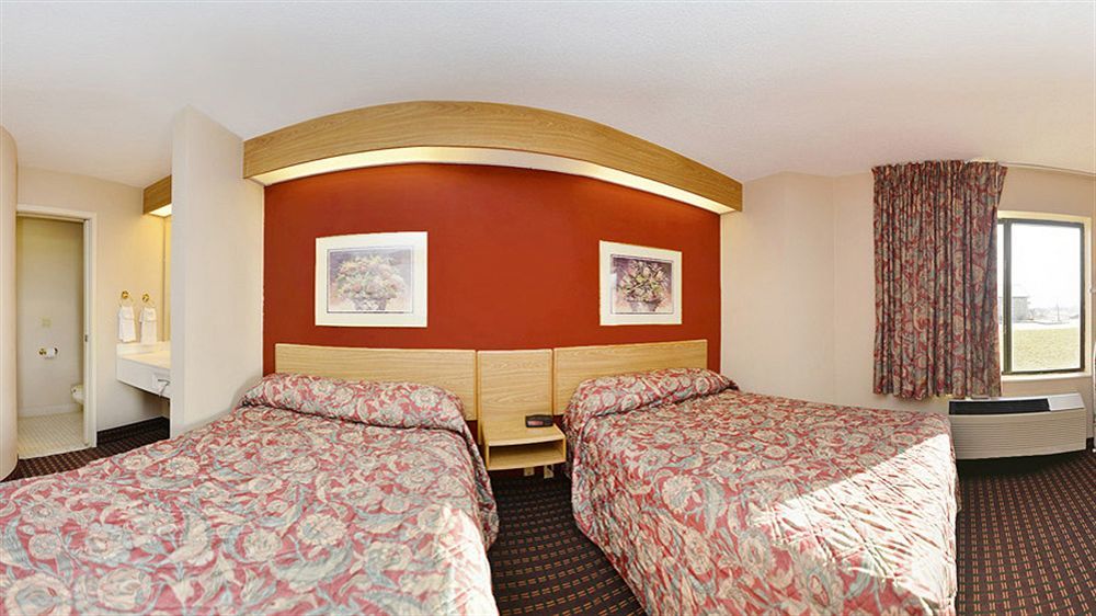 Americas Best Value Inn And Suites Lee'S Summit-Kansas City Exteriör bild