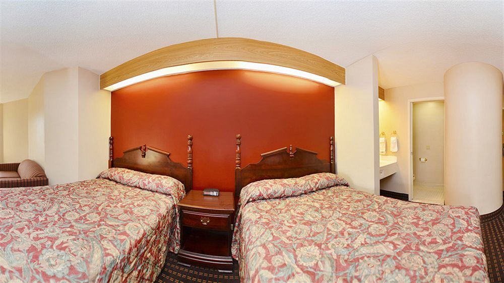 Americas Best Value Inn And Suites Lee'S Summit-Kansas City Exteriör bild